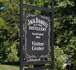 Jack Daniels company sign&nbsp;uploaded by&nbsp;Ben, 07. Feb 2106