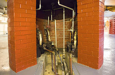 Bunnahabhain heating system of a pot still&nbsp;uploaded by&nbsp;Ben, 07. Feb 2106
