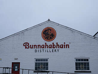 Bunnahabhain distillery&nbsp;uploaded by&nbsp;Ben, 07. Feb 2106