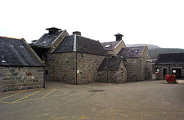 Royal Lochnagar inner courtyard&nbsp;uploaded by&nbsp;Ben, 07. Feb 2106