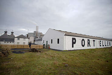 Port Ellen old Distillery and warehouses&nbsp;uploaded by&nbsp;Ben, 07. Feb 2106