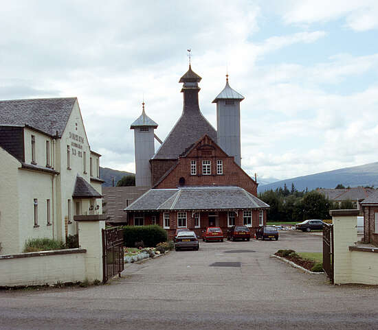 A view on the Glenlochy distillery.