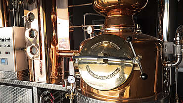 SinGold Holstein distilling system&nbsp;uploaded by&nbsp;Ben, 07. Feb 2106