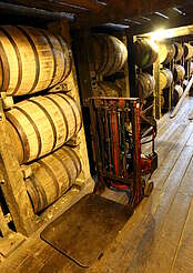 Forklift of the Heavenhill distillery.&nbsp;uploaded by&nbsp;Ben, 07. Feb 2106