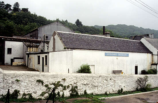 The view on the Littlemill distillery from the street.