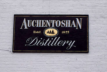 Auchentoshan company sign&nbsp;uploaded by&nbsp;Ben, 07. Feb 2106