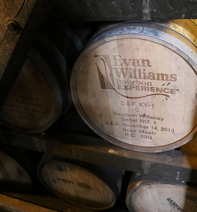 Heavenhill barrel with an Evan Williams stamp.&nbsp;uploaded by&nbsp;Ben, 07. Feb 2106