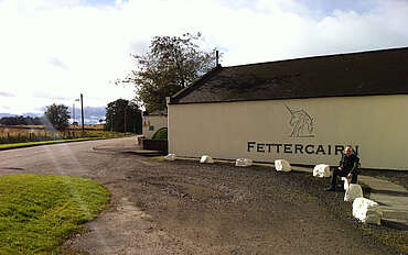 Fettercairn entrance&nbsp;uploaded by&nbsp;Ben, 07. Feb 2106