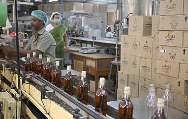 Amrut bottling plant&nbsp;uploaded by&nbsp;Ben, 07. Feb 2106