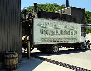 George Dickel loaded truck&nbsp;uploaded by&nbsp;Ben, 07. Feb 2106