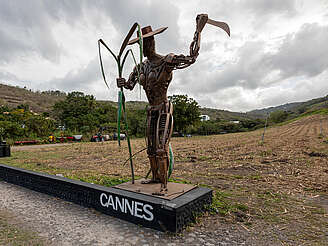 Neisson sculpture sugar cane harvester&nbsp;uploaded by&nbsp;Ben, 11. Apr 2024