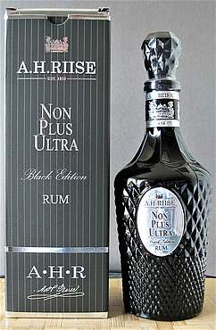 A.H. Riise NON PLUS ULTRA Black Edition