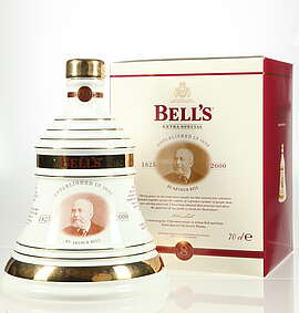 Bells Christmas Decanter "Arthur Bell"