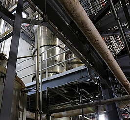 Beer still of the Heavenhill distillery.&nbsp;uploaded by&nbsp;Ben, 07. Feb 2106