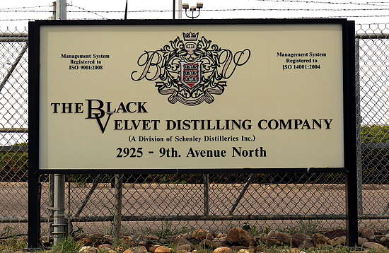 The Company Sign of Black Velvet