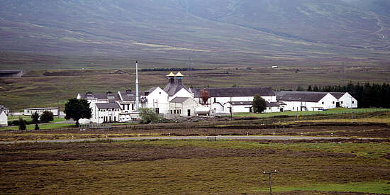The distillery house of Dalwhinne