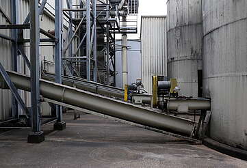 Conveyor of the Heavenhill distillery.&nbsp;uploaded by&nbsp;Ben, 07. Feb 2106