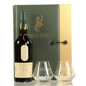 Lagavulin with 2 glasses 16 Years
